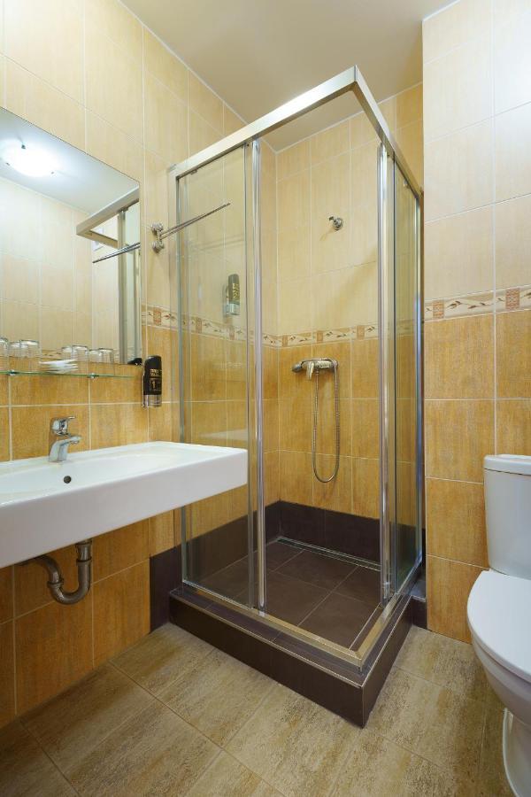Hotel Termál Vyhne Esterno foto